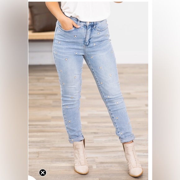 Judy Blue Denim - Judy Blue Stars Embroidered Jeans High Rise Stretch Skinny Light Blue 14W